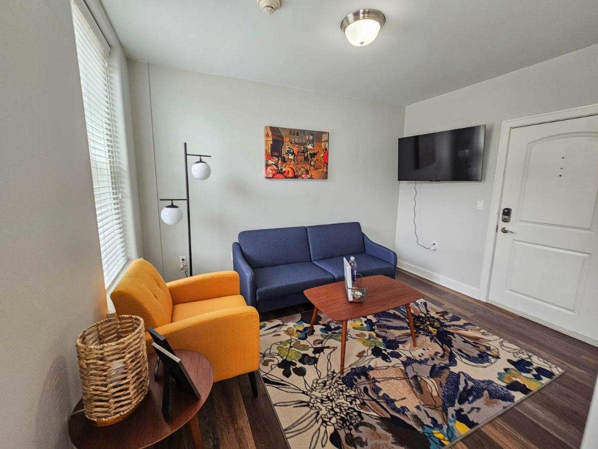 Gorgeous And Spacious Studio At The Historic Inman - 200 Champaign Zewnętrze zdjęcie